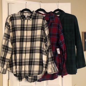 Women's old Navy Plaid Flannel Bundle. XXL